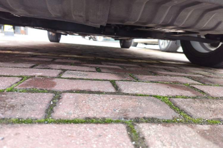 Used Kia K2 2012 Hatchback 1.6L AT Premium Chassis Front
