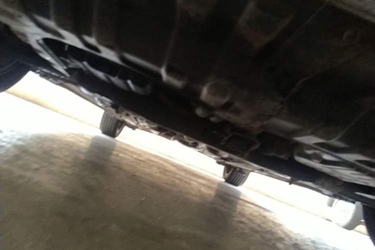 Used Kia K2 2012 Sedan 1.6L Automatic Transmission Premium Commemorative Edition Chassis Front
