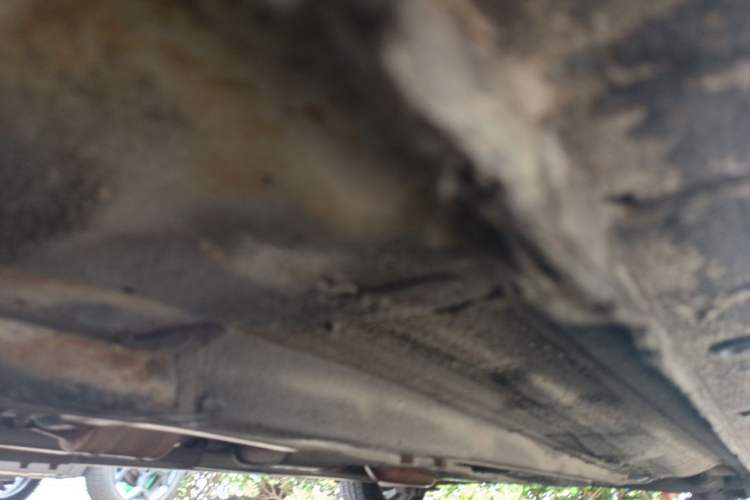 Used Kia K2 2012 Hatchback 1.4L AT GLS Chassis Front Left