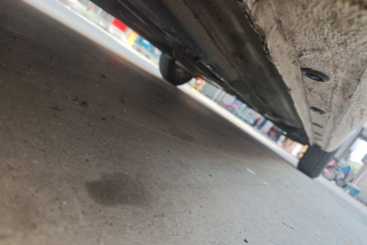 Used Kia K2 2012 Sedan 1.4L MT GLS Commemorative Edition Chassis Front Left
