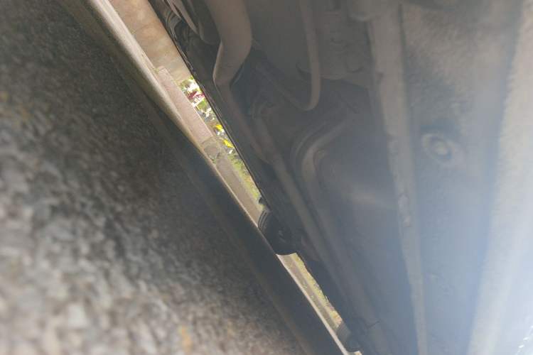 Used Kia K2 2012 Sedan 1.4L Automatic GLS Commemorative Edition Chassis Front Left