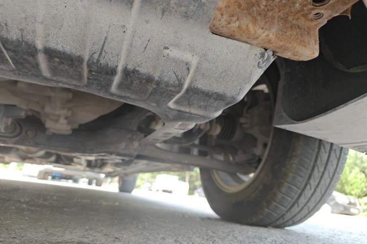 Used Kia K2 2012 Sedan 1.4L MT GLS Commemorative Edition Chassis Front Left