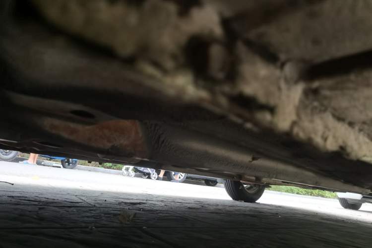 Used Kia K2 2012 Sedan 1.4L MT GLS Commemorative Edition Chassis Front Left