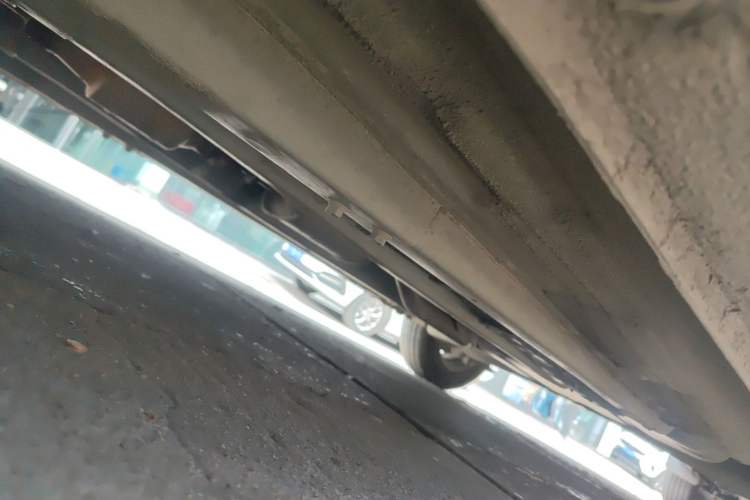 Used Kia K2 2012 Sedan 1.4L MT GL Commemorative Edition Chassis Front Left