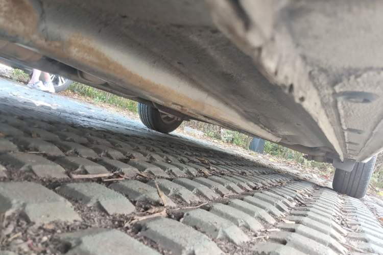 Used Kia K2 2012 Sedan 1.4L MT TOP Commemorative Edition Chassis Front Left