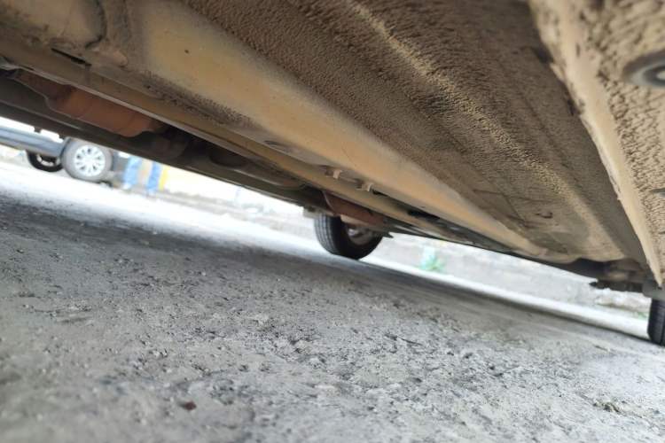 Used Kia K2 2012 Sedan 1.4L MT GLS Commemorative Edition Chassis Front Left