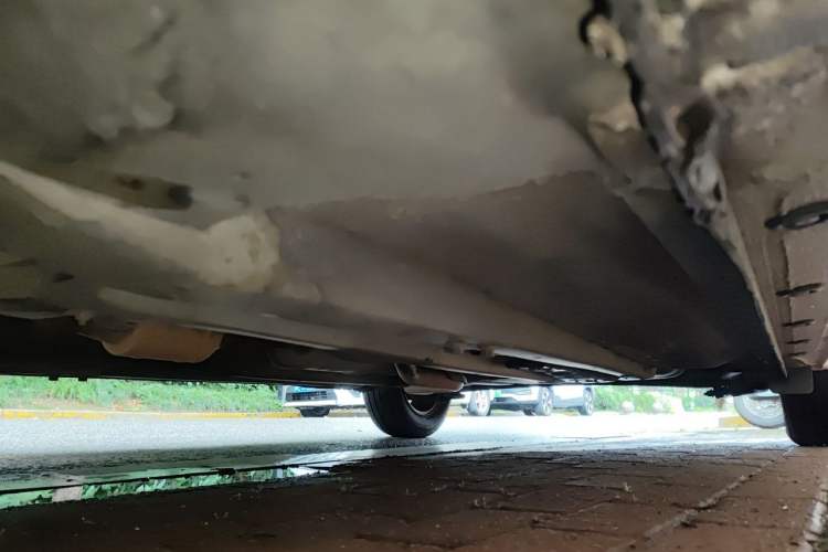 Used Kia K2 2012 Sedan 1.4L Automatic GLS Commemorative Edition Chassis Front Left