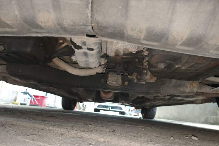 Used Kia K2 2012 Sedan 1.6L Automatic Transmission Premium Commemorative Edition Chassis Front