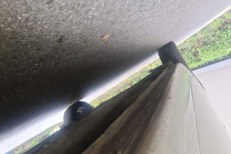 Used Kia K2 2012 Hatchback 1.6L AT Premium Chassis Front Right