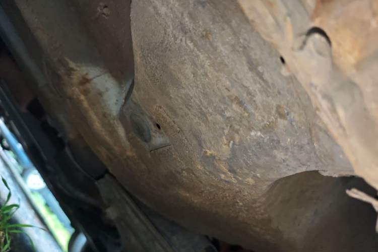 Used Kia K2 2012 Sedan 1.6L Automatic Transmission Premium Commemorative Edition Chassis Front Right