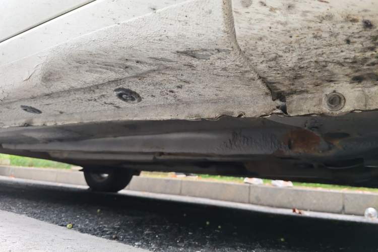 Used Kia K2 2012 Sedan 1.4L MT GLS Commemorative Edition Chassis Front Right