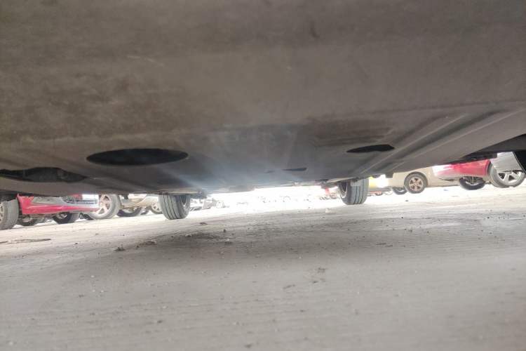 Used Kia K2 2012 Sedan 1.4L MT TOP Commemorative Edition Chassis Front