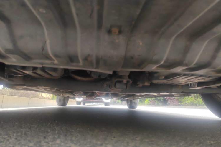 Used Kia K2 2012 Sedan 1.4L Automatic GLS Commemorative Edition Chassis Front