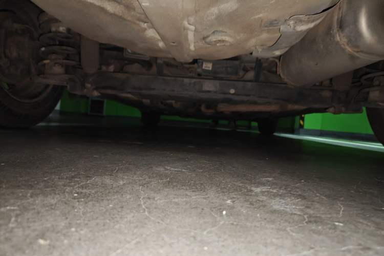Used Kia K2 2012 Sedan 1.4L MT GLS Commemorative Edition Chassis Rear