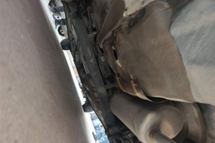 Used Kia K2 2012 Sedan 1.4L MT GLS Commemorative Edition Chassis Rear