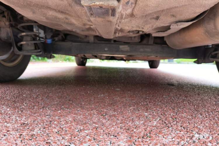 Used Kia K2 2012 Sedan 1.4L AT TOP Anniversary Edition Chassis Rear