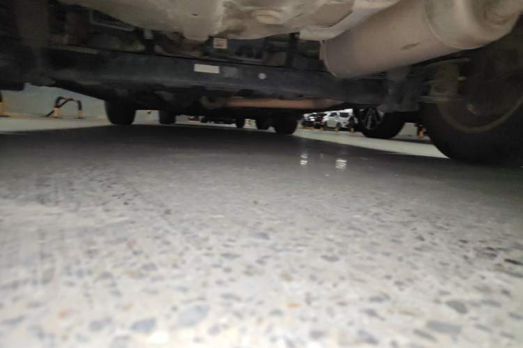 Used Kia K2 2012 Sedan 1.4L MT TOP Commemorative Edition Chassis Rear