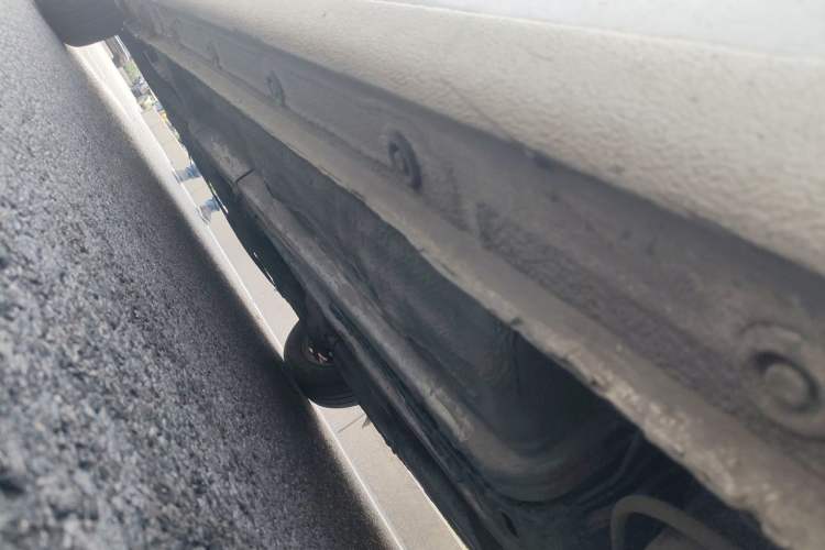 Used Kia K2 2012 Sedan 1.4L MT GL Commemorative Edition Chassis Rear Left