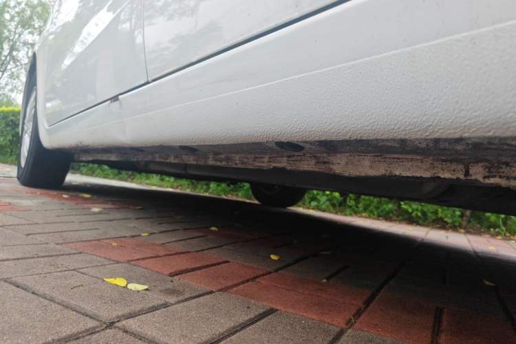 Used Kia K2 2012 Sedan 1.4L MT GLS Commemorative Edition Chassis Rear Left