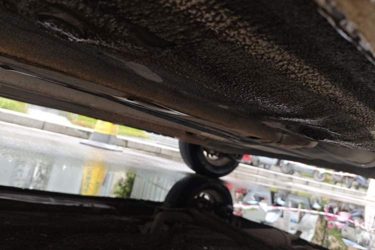 Used Kia K2 2012 Sedan 1.4L MT GLS Commemorative Edition Chassis Rear Left