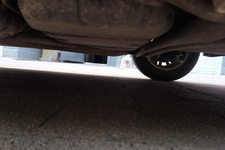 Used Kia K2 2012 Sedan 1.4L MT GL Commemorative Edition Chassis Rear Left