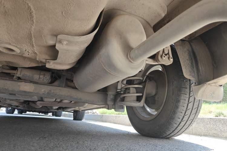 Used Kia K2 2012 Sedan 1.4L MT GLS Commemorative Edition Chassis Rear Right