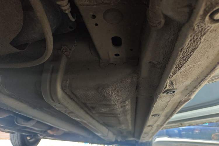 Used Kia K2 2012 Sedan 1.4L MT GLS Commemorative Edition Chassis Rear Right