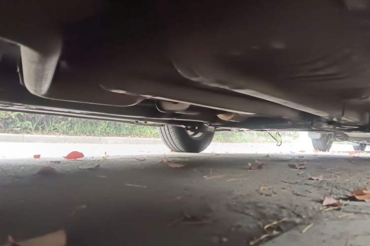 Used Kia K2 2012 Sedan 1.4L MT GLS Commemorative Edition Chassis Rear Right