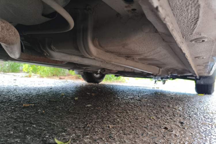Used Kia K2 2012 Sedan 1.4L MT GLS Commemorative Edition Chassis Rear Right