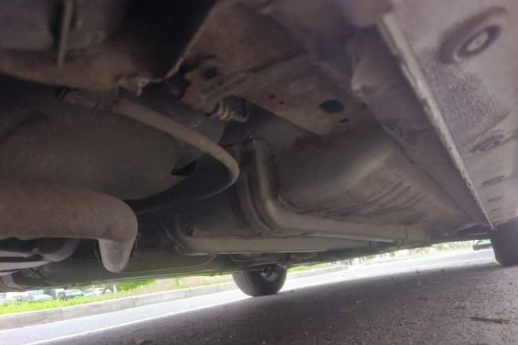 Used Kia K2 2012 Sedan 1.4L MT GLS Commemorative Edition Chassis Rear Right