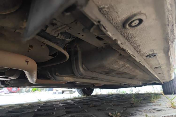 Used Kia K2 2012 Sedan 1.4L MT GLS Commemorative Edition Chassis Rear Right