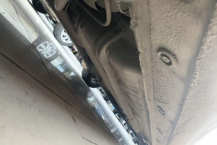 Used Kia K2 2012 Sedan 1.6L AT Premium ECO Chassis Rear Right