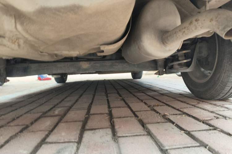 Used Kia K2 2012 Sedan 1.4L MT GLS Commemorative Edition Chassis Rear Right