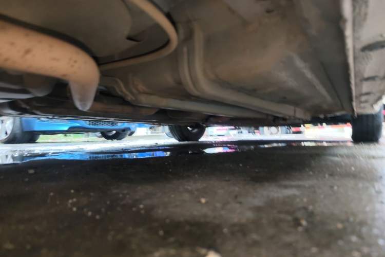 Used Kia K2 2012 Sedan 1.4L Automatic GLS Commemorative Edition Chassis Rear Right