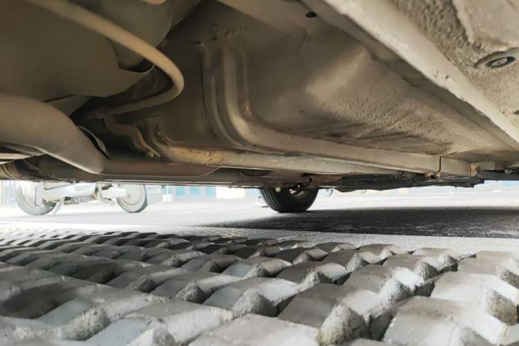 Used Kia K2 2012 Sedan 1.4L MT GLS Commemorative Edition Chassis Rear Right