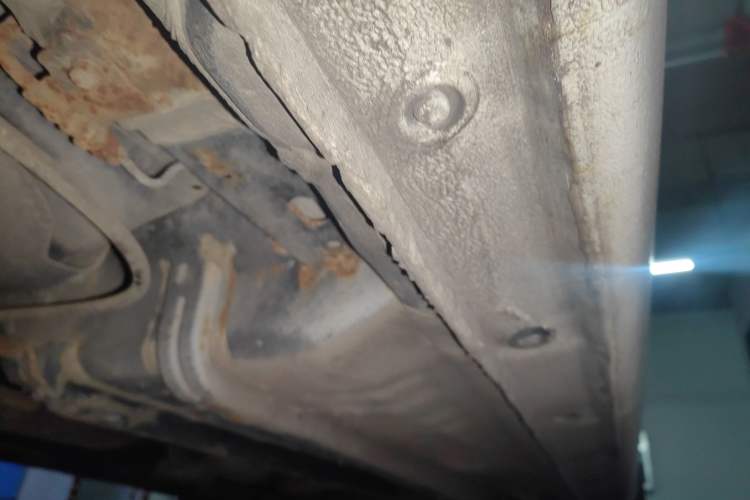 Used Kia K2 2012 Sedan 1.4L MT GLS Commemorative Edition Chassis Rear Right