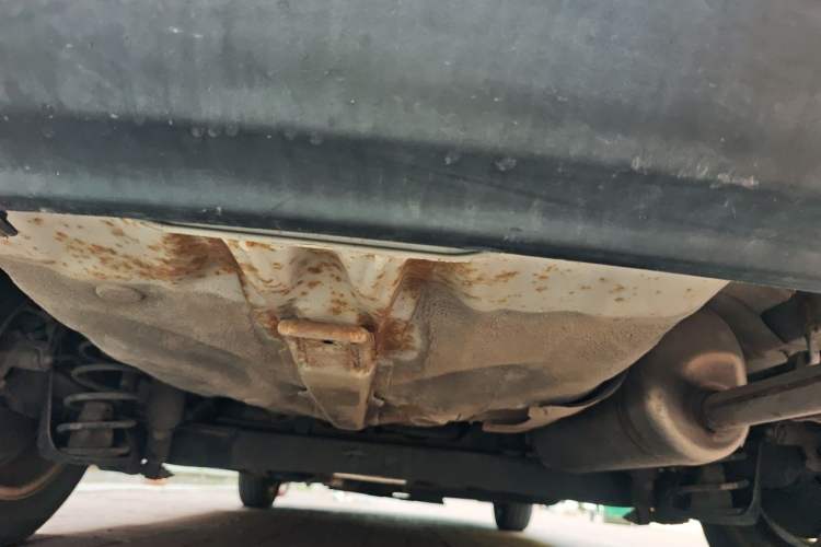 Used Kia K2 2012 Sedan 1.4L MT TOP Commemorative Edition Chassis Rear