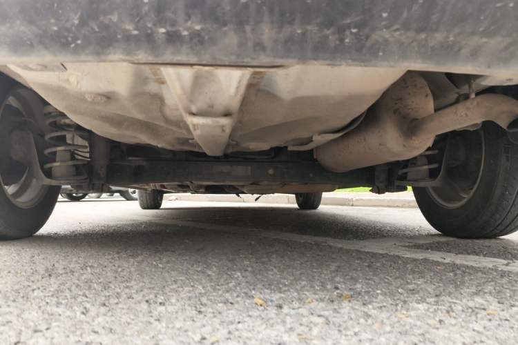Used Kia K2 2012 Sedan 1.4L MT GLS Commemorative Edition Chassis Rear