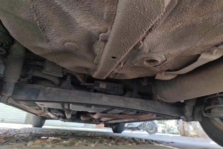 Used Kia K2 2012 Sedan 1.4L MT GLS Commemorative Edition Chassis Rear