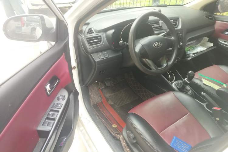 Used Kia K2 2012 Sedan 1.4L MT GLS Commemorative Edition Driver Seat