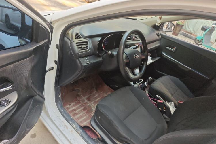 Used Kia K2 2012 Sedan 1.4L MT GLS Commemorative Edition Driver Seat