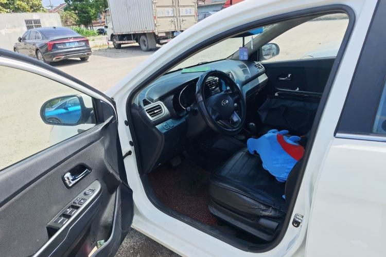 Used Kia K2 2012 Sedan 1.4L Automatic GLS Commemorative Edition Driver Seat