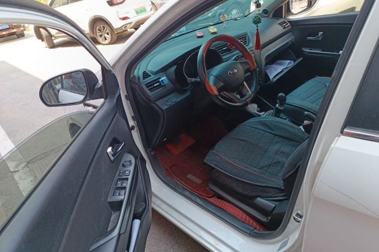 Used Kia K2 2012 Sedan 1.4L MT GLS Commemorative Edition Driver Seat