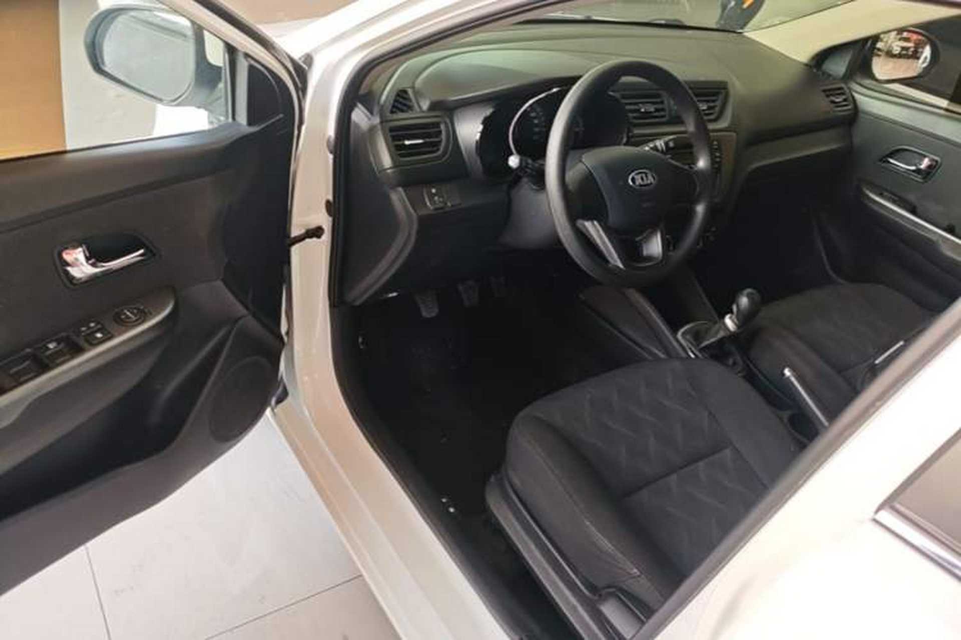 Used Kia K2 2012 Sedan 1.4L MT GLS Commemorative Edition Driver Seat