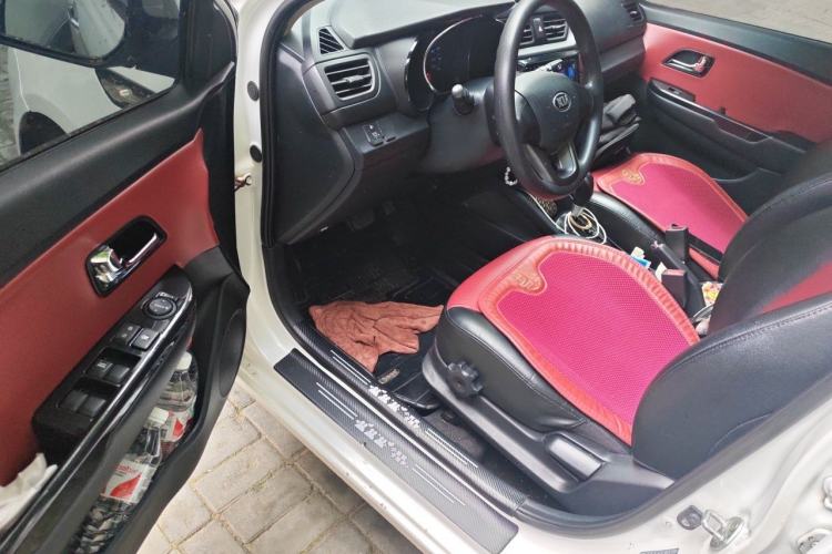 Used Kia K2 2012 Hatchback 1.4L Automatic Cool Edition Driver Seat