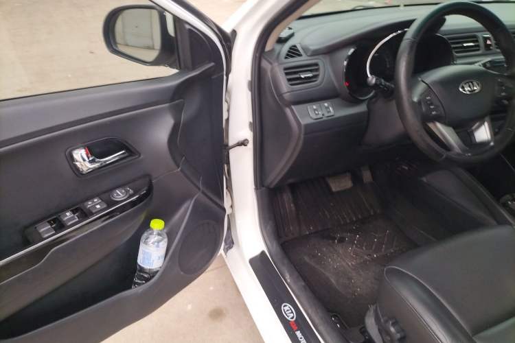 Used Kia K2 2012 Sedan 1.6L Automatic Transmission Premium Commemorative Edition Driver Seat