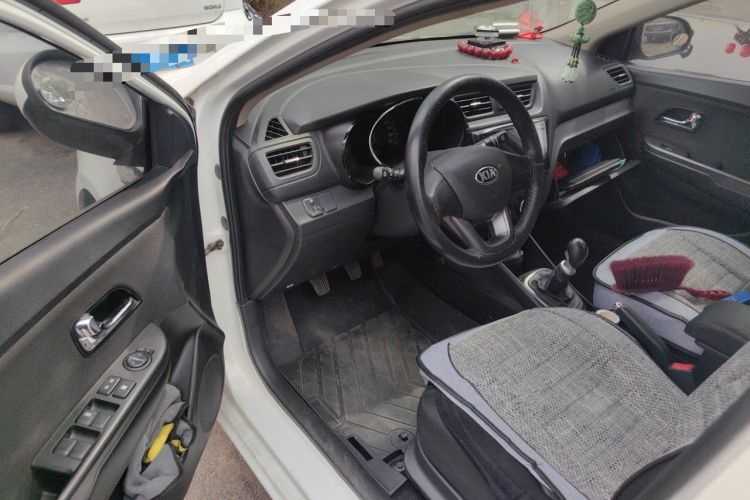 Used Kia K2 2012 Sedan 1.4L MT GLS Commemorative Edition Driver Seat