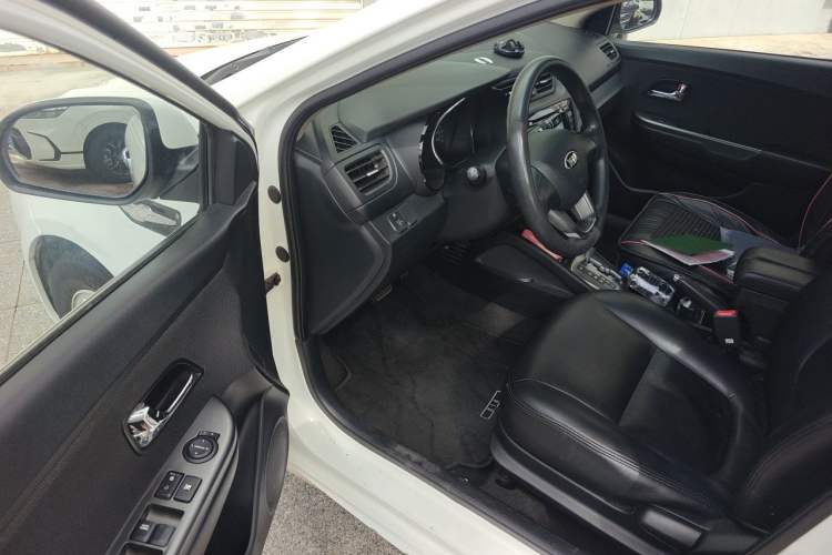 Used Kia K2 2012 Sedan 1.4L Automatic GLS Commemorative Edition Driver Seat