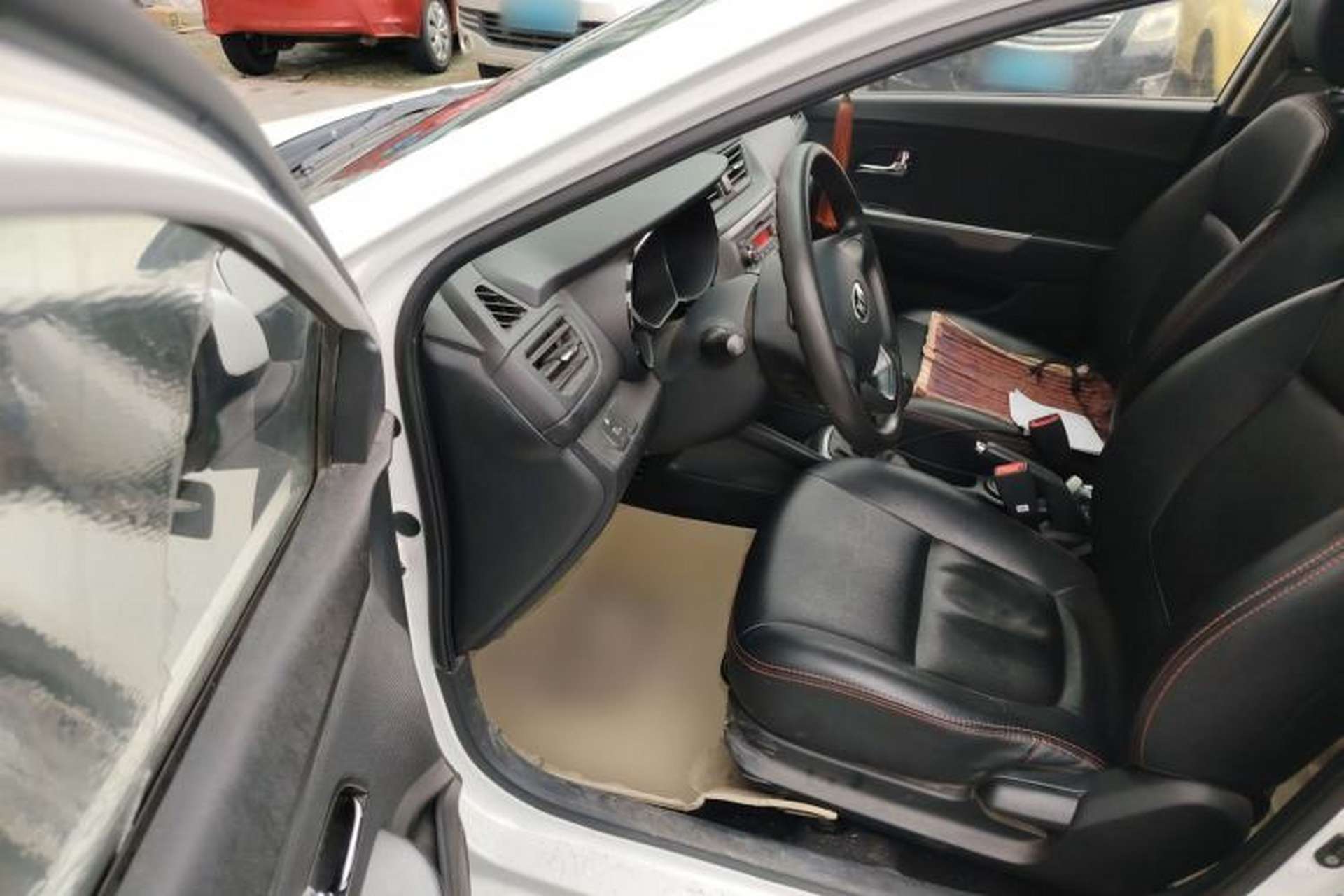 Used Kia K2 2012 Sedan 1.4L MT GLS Commemorative Edition Driver Seat