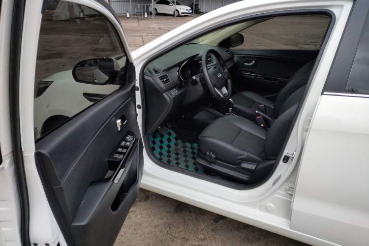Used Kia K2 2012 Sedan 1.6L Automatic Transmission Premium Commemorative Edition Driver Seat